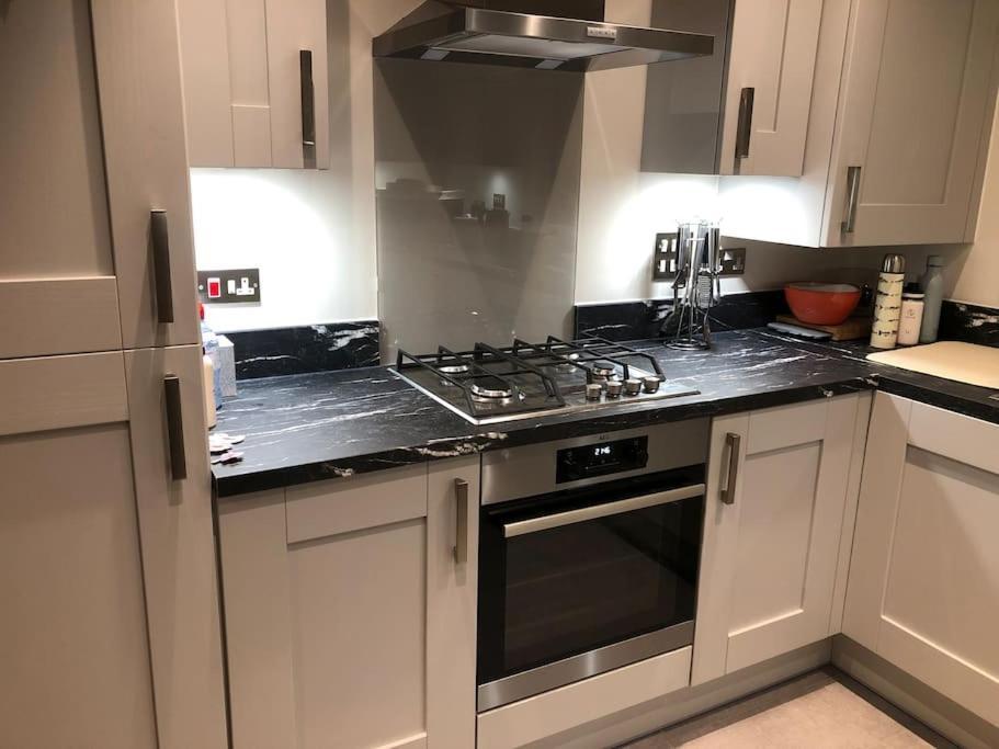 4 Bedroom Luxurious Detached Home Liskeard Luaran gambar